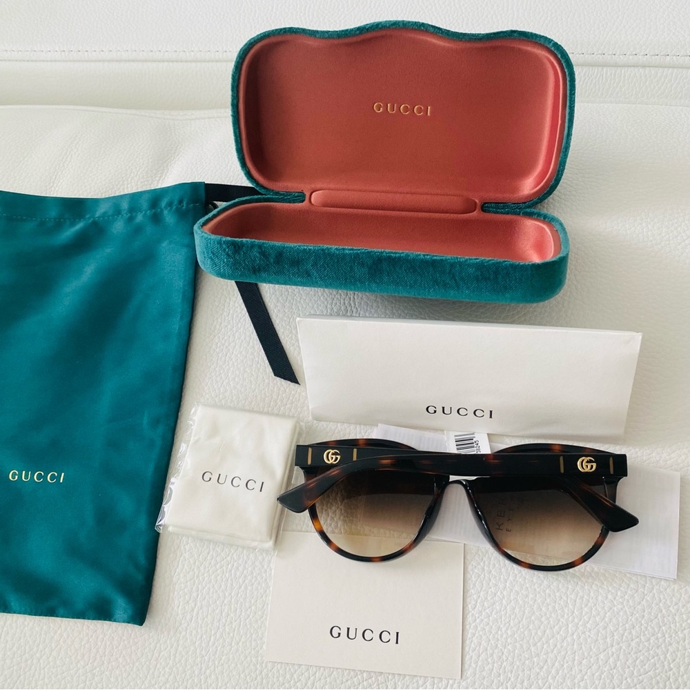 New Gucci Cat Eye Sunglasses 53mm